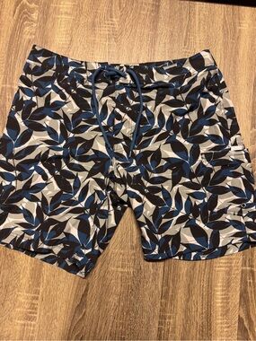 J. Crew‎ Navy, Black and White Leaf-Print Swim Trunks